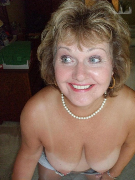 sesso con una nonna perfettoxxx collezione