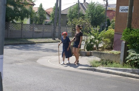 nonna matura scopa una coppia meglio bello immagini