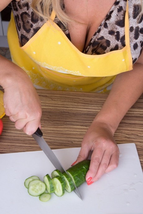 lancio della nonna con palla medica miglior adulto immagine